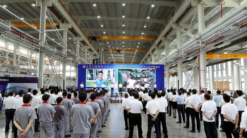 如何避开高价陷阱：精细化工产品批发采购攻略**